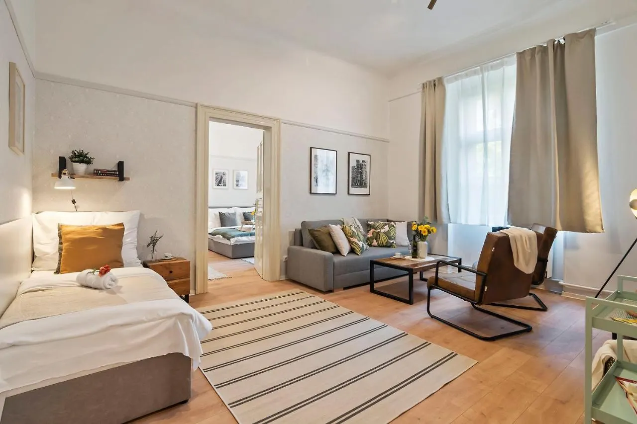 Florenc Apartments Prague 1 By Michal&Friends 0*,